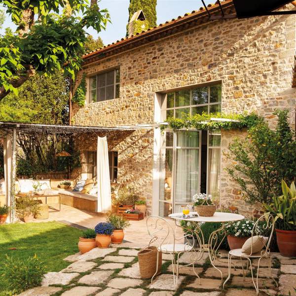 Casas en Verano 2024: Consejos de una Decoradora en Zaragoza